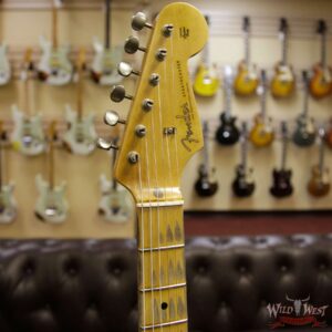 2018 Fender Custom Shop 1957 Stratocaster Relic Maple Neck Blue Flower - Image 8