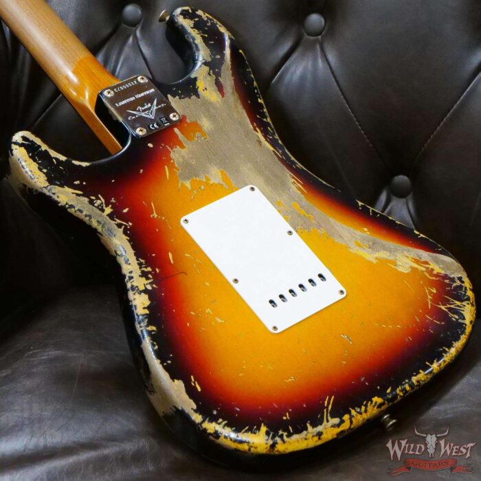 Fender Custom Shop Limited Edition Roasted 1961 Stratocaster AAA Rosewood Slab Board Hand-Wound Pickups Super Heavy Relic Aged 3 Tone Sunburst - Image 12
