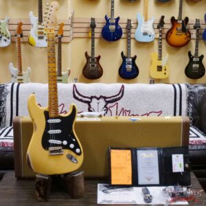 Fender Custom Shop Limited Edition 70th Anniversary 1954 Stratocaster Relic Nocaster Blonde with Black Pickguard 7.50 LBS - Image 6