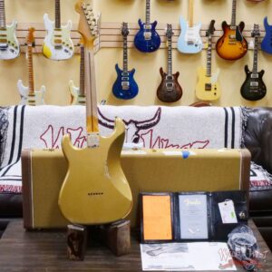 Fender Custom Shop Limited Edition 70th Anniversary 1954 Hardtail Stratocaster Relic Aztec Gold 7.30 LBS - Image 9