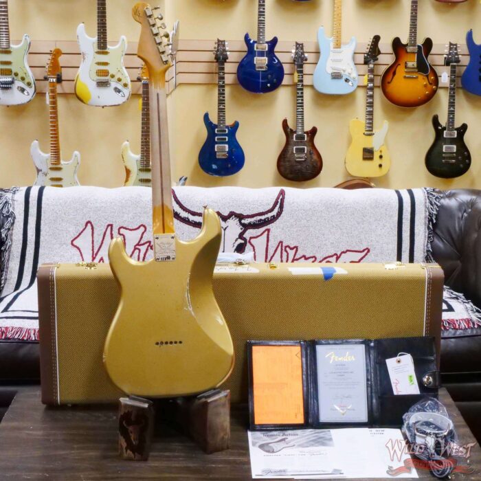 Fender Custom Shop Limited Edition 70th Anniversary 1954 Hardtail Stratocaster Relic Aztec Gold 7.30 LBS - Image 9