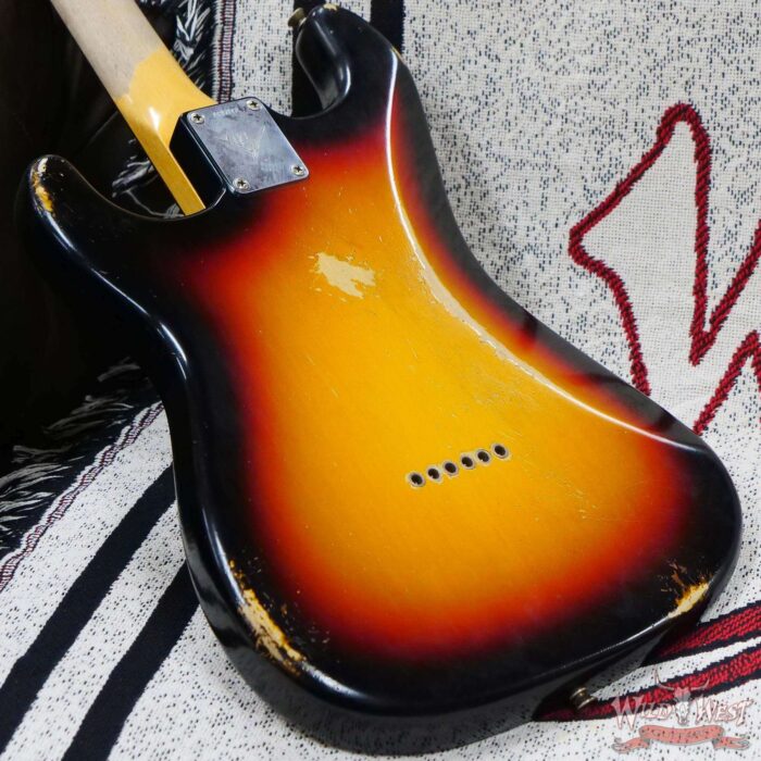 Fender Custom Shop Andy Hicks Masterbuilt 1961 Stratocaster Hardtail Brazilian Rosewood Slab Board Relic 3 Tone Sunburst - Image 12