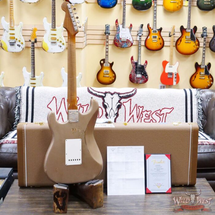 Fender Custom Shop Andy Hicks Masterbuilt 1961 Stratocaster Roasted Flame Maple Neck Brazilian Rosewood Board Relic Shoreline Gold - Image 10