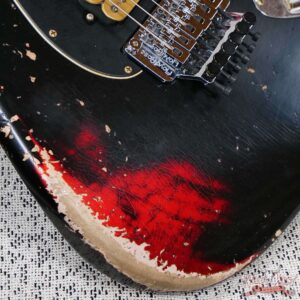 Fender Custom Shop Wild West Black Lightning Stratocaster Floyd Rose HSH Rosewood Board 22 Frets Heavy Relic Candy Apple Red 8.10 lbs - Image 9