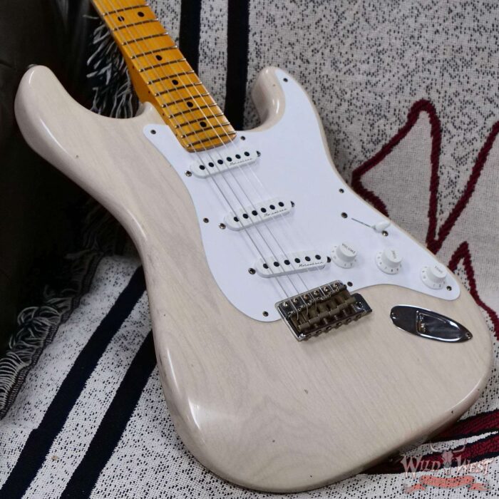 Fender Custom Shop Eric Clapton Signature Stratocaster Maple Fingerboard Journeyman Relic Aged White Blonde 8.05 LBS - Image 8