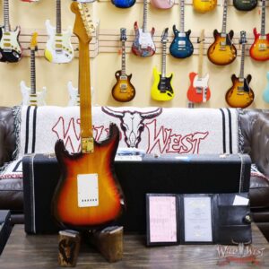 Fender Custom Shop Artisan Series Korina Stratocaster Semi-hollow Roasted Quartersawn Maple Neck Chocolate 3-Color Sunburst - Image 9