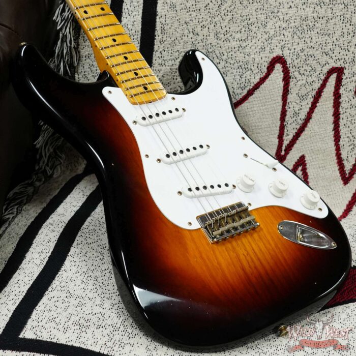 Fender Custom Shop Limited Edition 70th Anniversary 1954 Hardtail Stratocaster Journeyman Relic Wide Fade 2 Tone Sunburst 7.15 LBS - Image 8