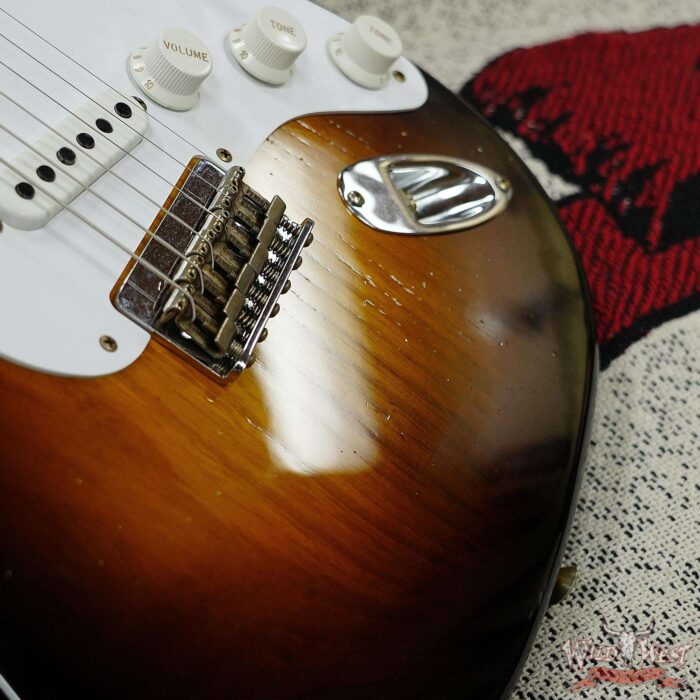 Fender Custom Shop Limited Edition 70th Anniversary 1954 Hardtail Stratocaster Journeyman Relic Wide Fade 2 Tone Sunburst 7.15 LBS - Image 9