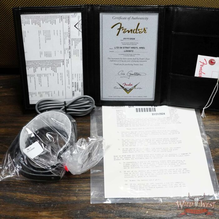 Fender Custom Shop Limited Edition 70th Anniversary 1954 Stratocaster Hardtail Heavy Relic Wide Fade 2 Tone Sunburst 6.90 LBS - Image 14