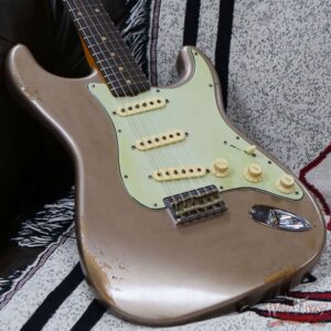Fender Custom Shop Andy Hicks Masterbuilt 1961 Stratocaster Hardtail Brazilian Rosewood Slab Board Relic Shoreline Gold - Image 8