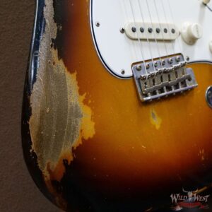 Fender Custom Shop Dale Wilson Masterbuilt 1960 Stratocaster Heavy Relic Brazilian Rosewood Slab Board 3 Tone Sunburst - Image 11
