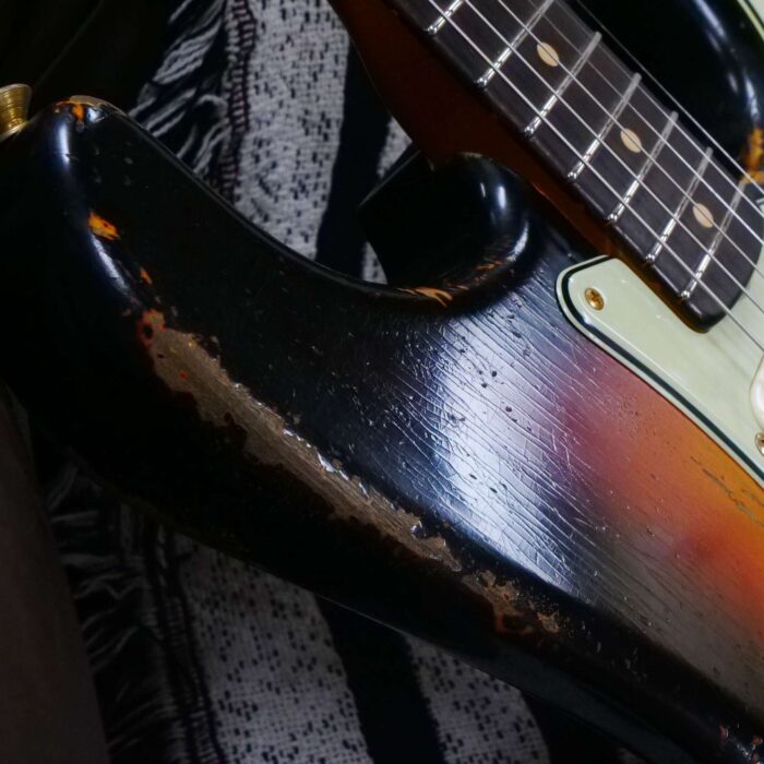 Fender Custom Shop Dale Wilson Masterbuilt 1960 Stratocaster Brazilian Rosewood Board Relic 3 Tone Sunburst with Gold Hardware - Image 9