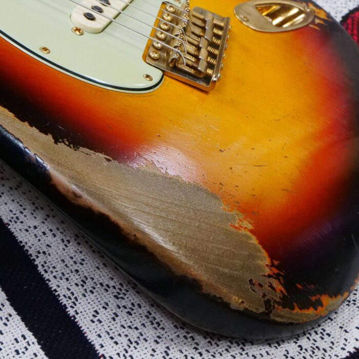 Fender Custom Shop Dale Wilson Masterbuilt 1960 Stratocaster Brazilian Rosewood Board Relic 3 Tone Sunburst with Gold Hardware - Image 10