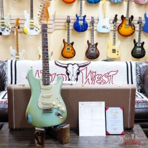 Fender Custom Shop Vincent Van Trigt Masterbuilt 1963 Stratocaster Relic Aged Daphne Blue 7.65 LBS - Image 6