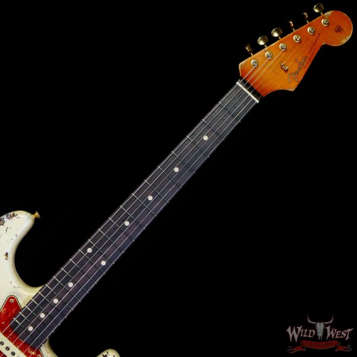 Fender Custom Shop Vincent Van Trigt Masterbuilt 1962 Stratocaster Heavy Relic Vintage White Over 3 Tone Sunburst - Image 4