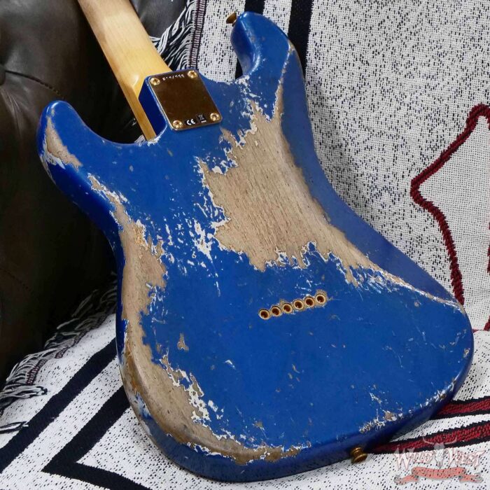 Fender Custom Shop Wild West Guitars 25th Anniversary 1960 Stratocaster Hardtail Madagascar Rosewood Fretboard Heavy Relic Lake Placid Blue 7.15 lbs - Image 13