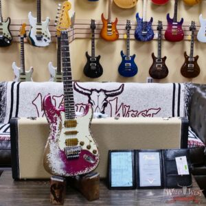 Fender Custom Shop Wild West Pink Lightning Stratocaster Floyd Rose HSH Rosewood Fingerboard 22 Frets Heavy Relic Lipstick Pink Metallic 7.95 lbs - Image 6
