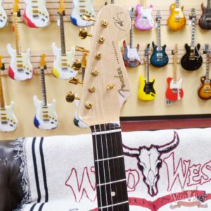 Fender Custom Shop Robert Cray Signature Stratocaster AA Birdseye Maple Neck Hardtail NOS Violet - Image 7
