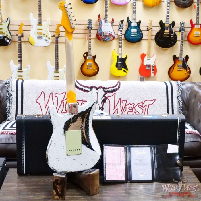 Fender Custom Shop Wild West White Lightning 2.0 Stratocaster HSS Rosewood Board 22 Frets Heavy Relic Black - Image 11