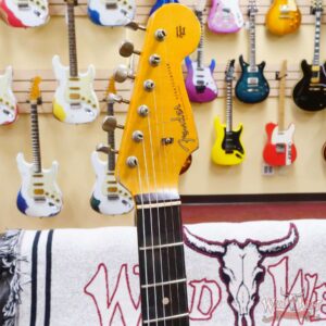 Fender Custom Shop Wild West White Lightning 2.0 Stratocaster HSS Rosewood Board 21 Frets Heavy Relic Pink Paisley - Image 7