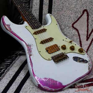 Fender Custom Shop Wild West White Lightning 2.0 Stratocaster HSS Rosewood Board 21 Frets Heavy Relic Pink Paisley - Image 8