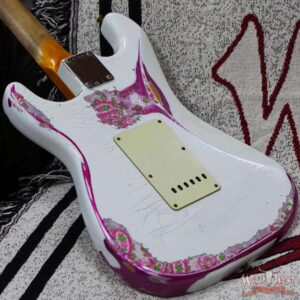 Fender Custom Shop Wild West White Lightning 2.0 Stratocaster HSS Rosewood Board 21 Frets Heavy Relic Pink Paisley - Image 11