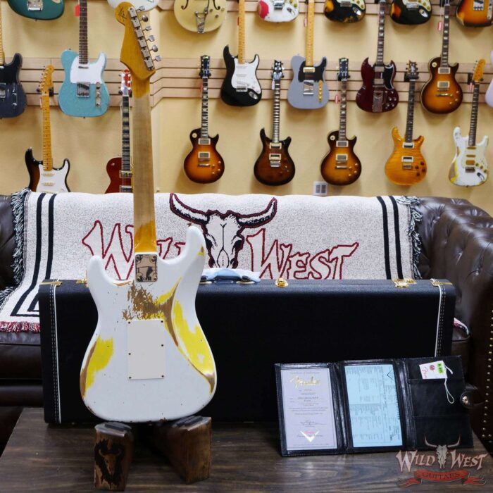 Fender Custom Shop Wild West White Lightning Stratocaster HSS Floyd Rose Maple Board 22 Frets Heavy Relic Graffiti Yellow - Image 9
