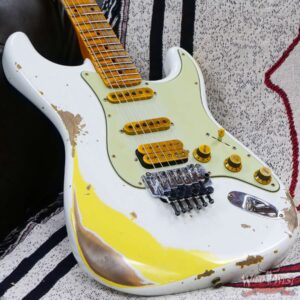 Fender Custom Shop Wild West White Lightning Stratocaster HSS Floyd Rose Maple Board 22 Frets Heavy Relic Graffiti Yellow - Image 8