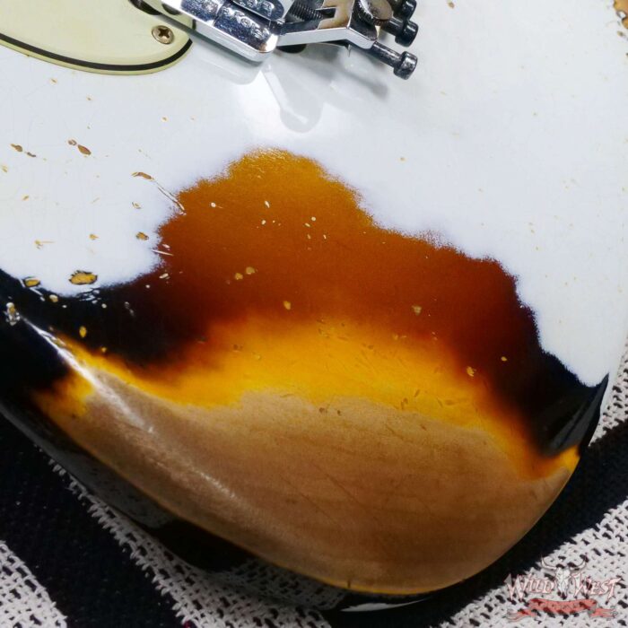 Fender Custom Shop Wild West White Lightning Stratocaster HSS Floyd Rose Rosewood Board 22 Frets Heavy Relic 3 Tone Sunburst - Image 9