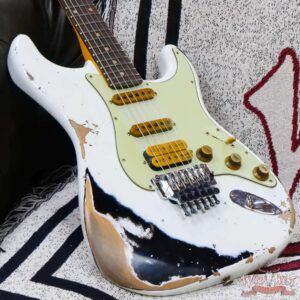 Fender Custom Shop Wild West White Lightning Stratocaster HSS Floyd Rose Rosewood Board 22 Frets Heavy Relic Oympic White over Black - Image 8