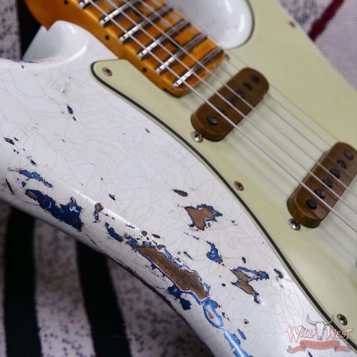 Fender Custom Shop Wild West White Lightning Stratocaster HSS Floyd Rose Maple Board 22 Frets Heavy Relic Lake Placid Blue 8.05 LBS - Image 9