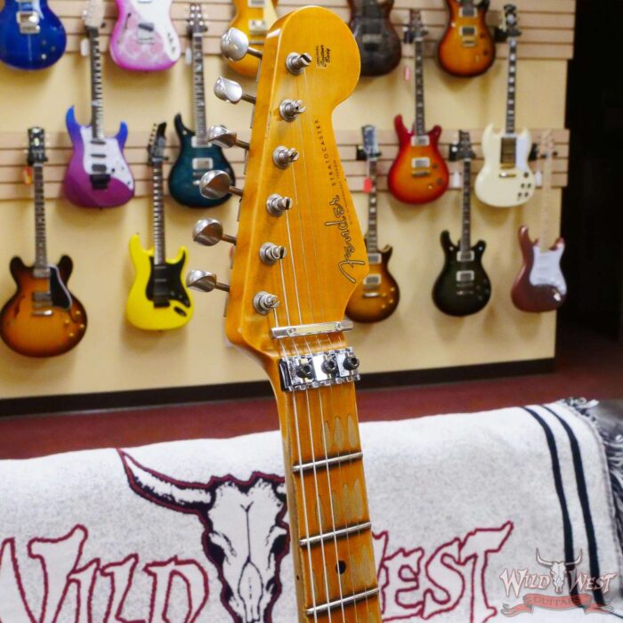 Fender Custom Shop Wild West White Lightning Stratocaster HSS Floyd Rose Maple Fingerboard Black Pickguard Heavy Relic Olympic White over Black - Image 7
