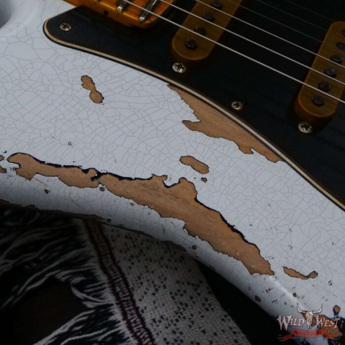 Fender Custom Shop Wild West White Lightning Stratocaster HSS Floyd Rose Maple Fingerboard Black Pickguard Heavy Relic Olympic White over Black - Image 9