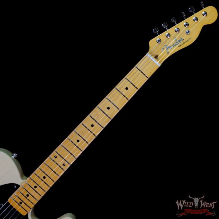 Fender USA 70th Anniversary Broadcaster Maple Fingerboard Blackguard Blonde V2095867 - Image 4