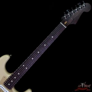 Fender USA Limited Edition American Professional Stratocaster Solid Rosewood Neck Desert Sand - Image 4