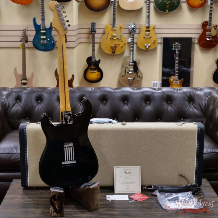 Fender USA Eric Johnson Stratocaster Maple Fingerboard Black - Image 7