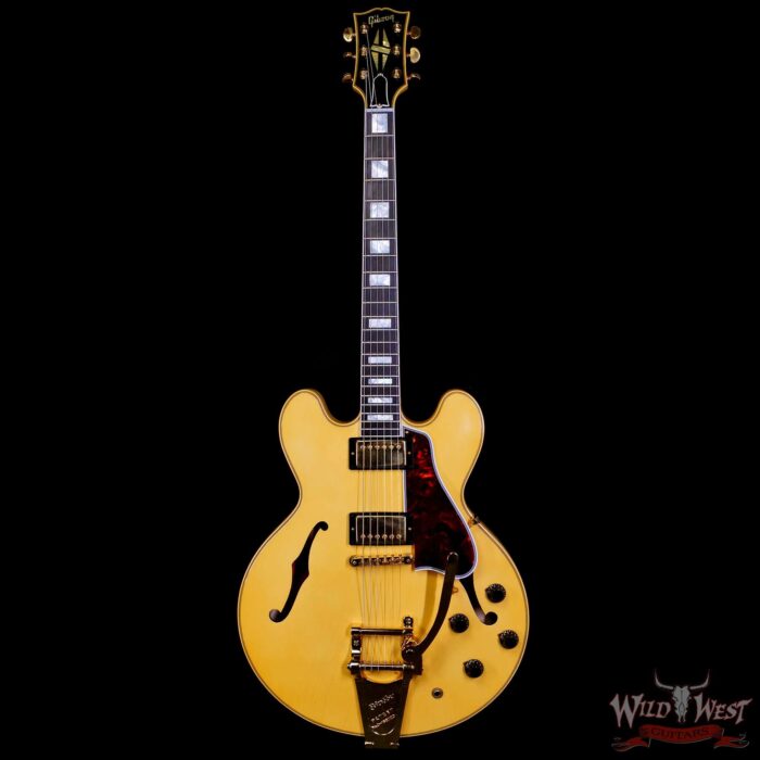 Gibson Custom Shop M2M 1959 ES-355 Reissue with Bigsby Murphy Lab Ultra Light Aged Heavy Antique White 9.00 lbs - Image 3