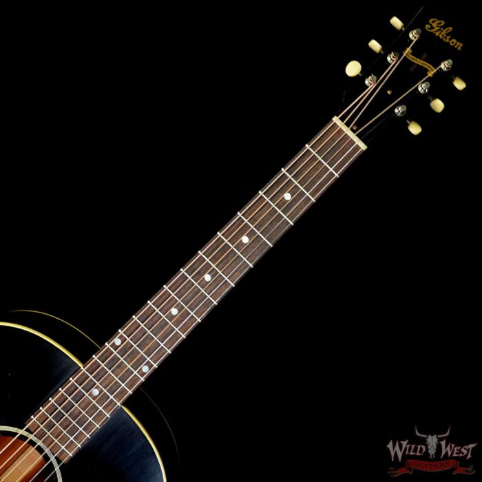 Gibson 1942 Banner J-45 Murphy Lab Light Aged Vintage Sunburst - Image 4