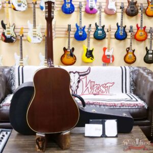 Gibson Custom Shop 1942 Banner J-45 Vintage Sunburst - Image 8