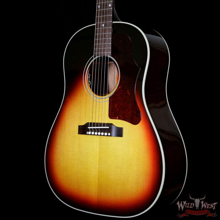 Gibson Custom Shop 1960`s J-45 Vintage Sunburst - Image 2