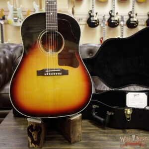 Gibson Custom Shop 1960`s J-45 Vintage Sunburst - Image 10