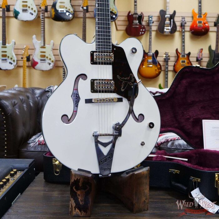 Gretsch G6636T-RF Richard Fortus Signature Falcon Center Block with String-Thru Bigsby Ebony Fingerboard Vintage White - Image 7
