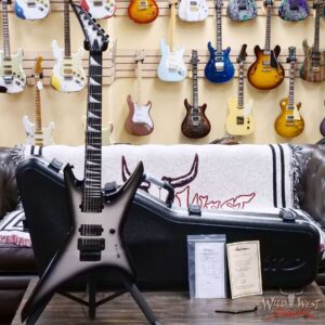 Jackson Custom Shop Limited Edition Warrior Ebony Fingerboard NOS Silverburst - Image 5