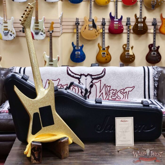 Jackson Custom Shop Warrior Dual Humbucker Floyd Rose Ebony Fingerboard NOS Gold Sparkle with Gold Hardware 8.10 LBS - Image 9