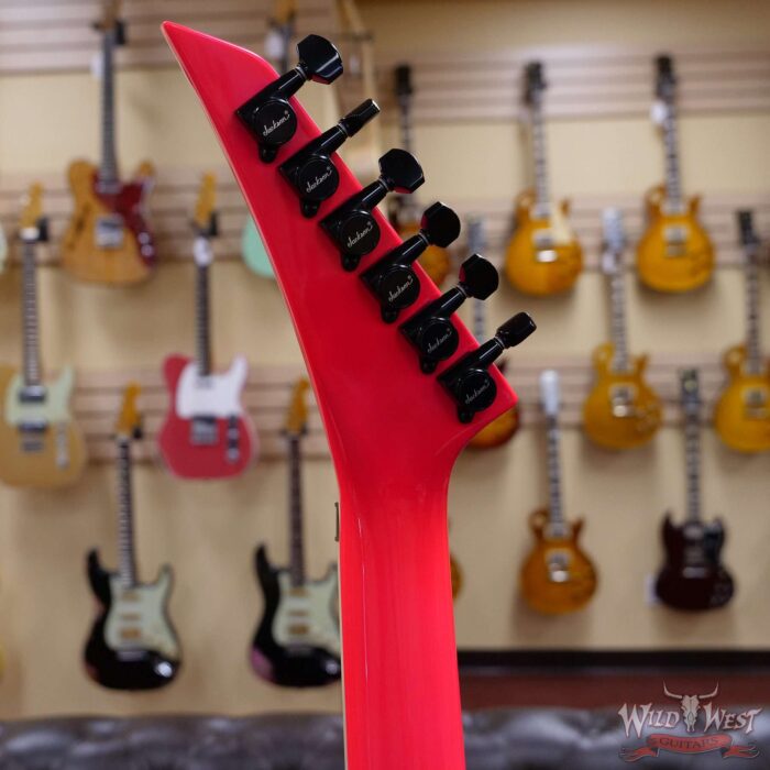 Jackson Custom Shop Soloist SL2H Seymour Duncan Pickups Floyd Rose Ebony Fingerboard Neon Pink - Image 9