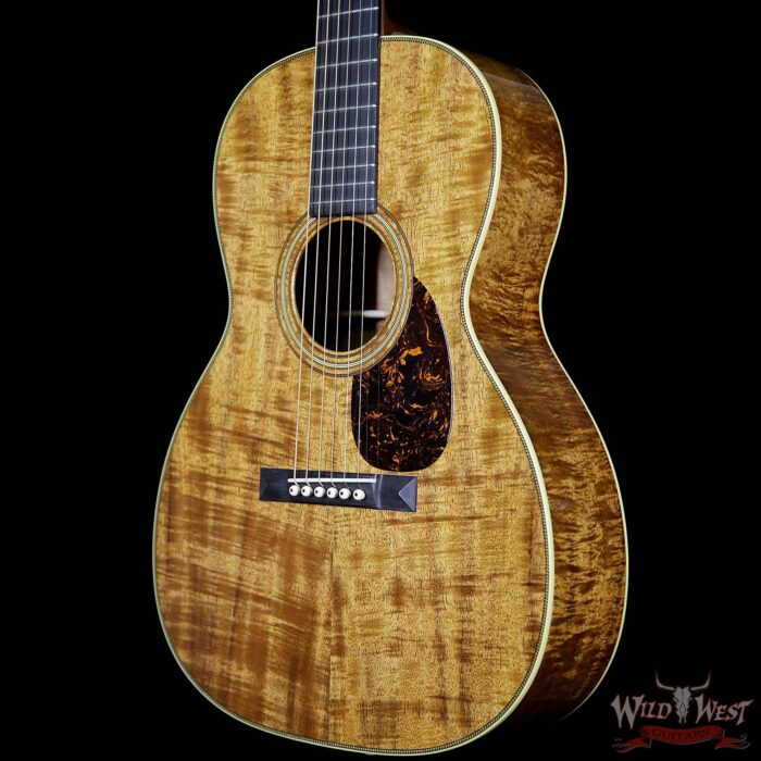 2015 Martin 000-28K Authentic 1921 Highly Flamed Koa Natural - Image 2