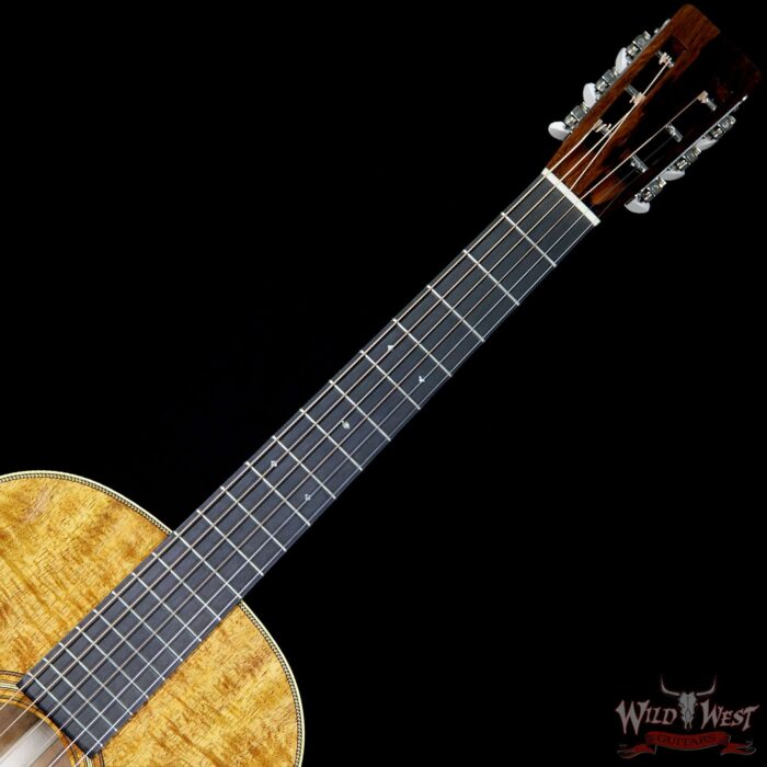 2015 Martin 000-28K Authentic 1921 Highly Flamed Koa Natural - Image 8