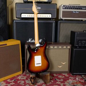 Suhr Classic S SSS Quater-Sawn Maple Neck 3 Tone Burst - Image 9