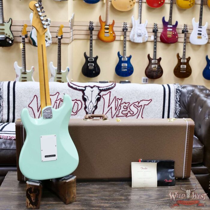 Fender American Ultra Luxe Vintage '60s Stratocaster Rosewood Fingerboard Surf Green 7.70 lbs - Image 8